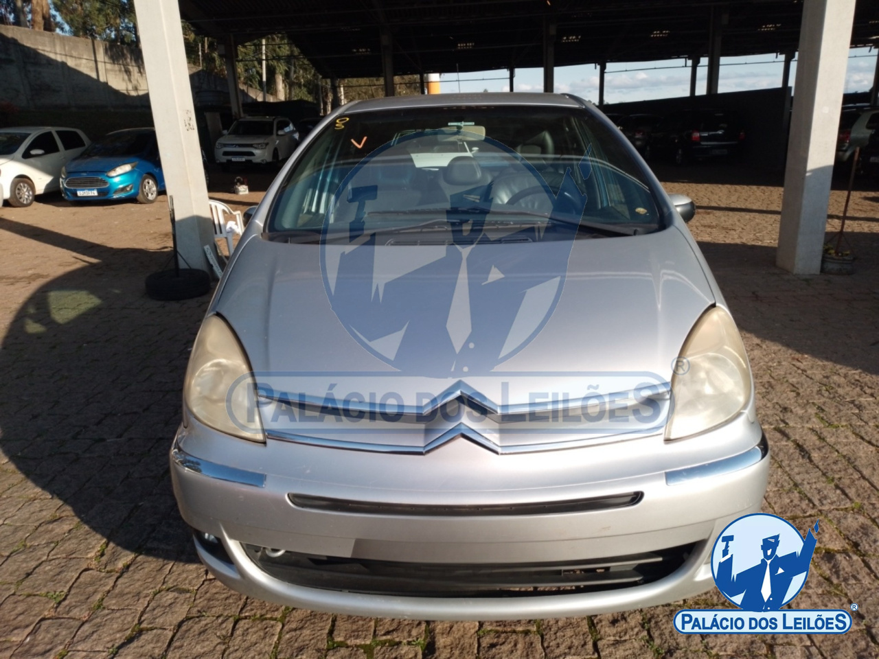 LOTE 14 CITROEN/PICASSO II 20 EXCA GASOLINA 2010/2011 