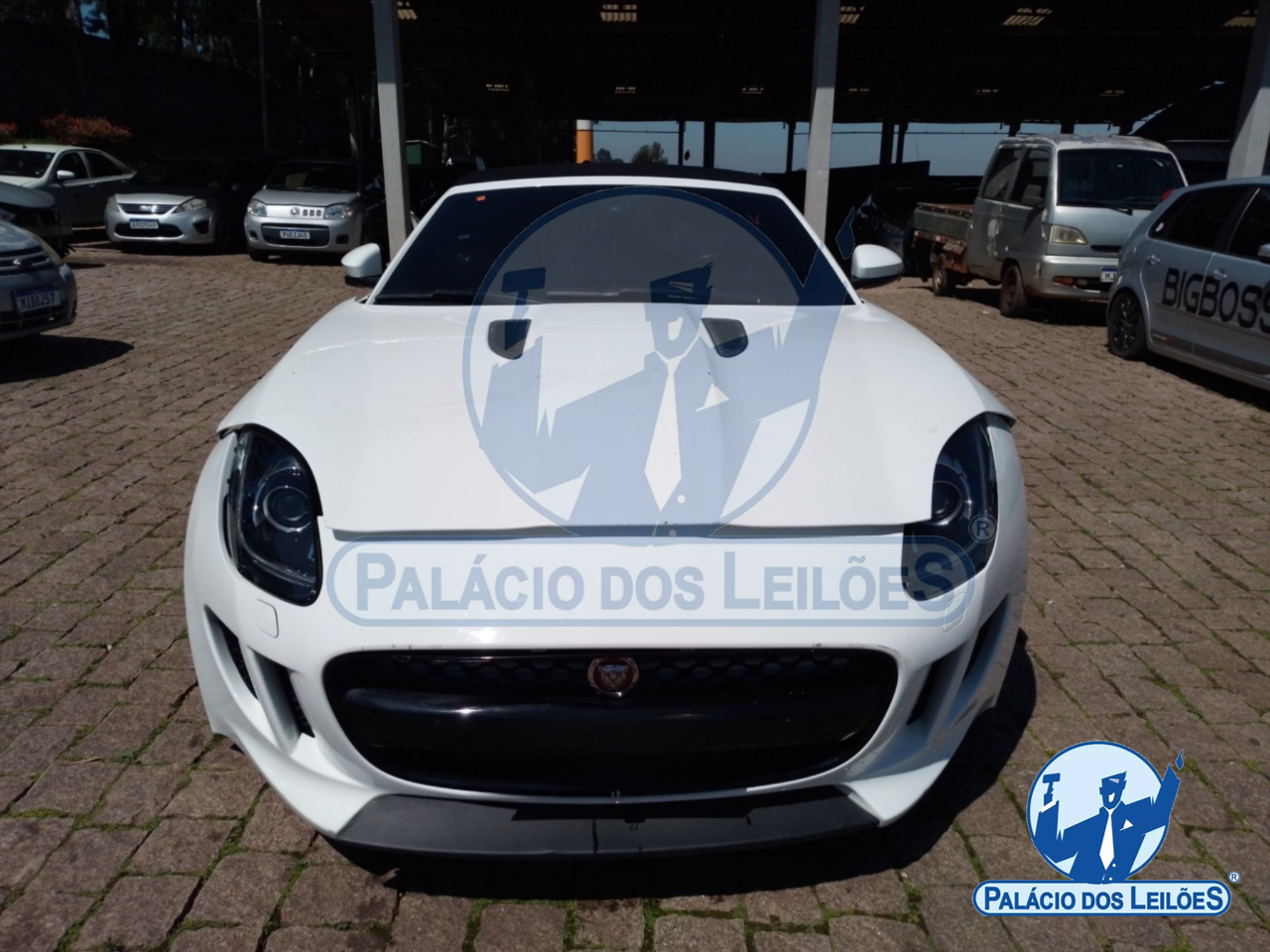 LOTE 38 JAGUAR/F-TYPE CABRIO CONVERSIVE GASOLINA 2013/2014 
